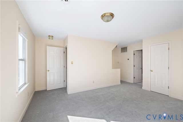 7406 Winding Creek Ln, Chesterfield, VA 23832