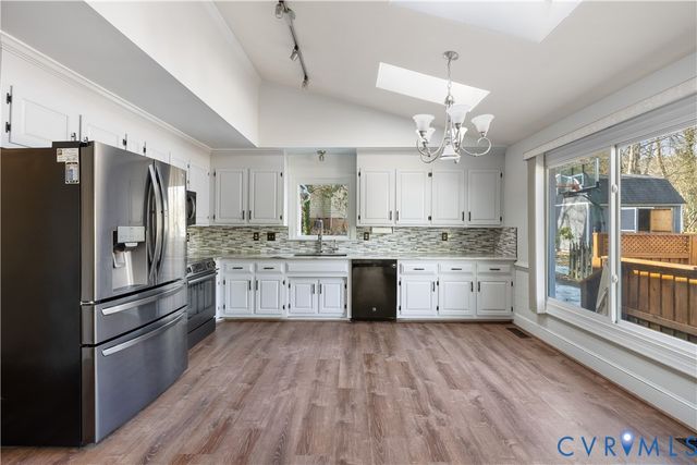 7406 Winding Creek Ln, Chesterfield, VA 23832