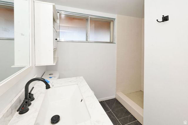 958 E 175 S, Layton, UT 84041