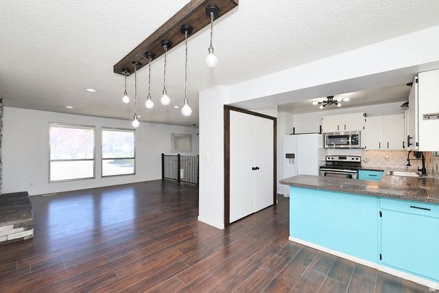 958 E 175 S, Layton, UT 84041