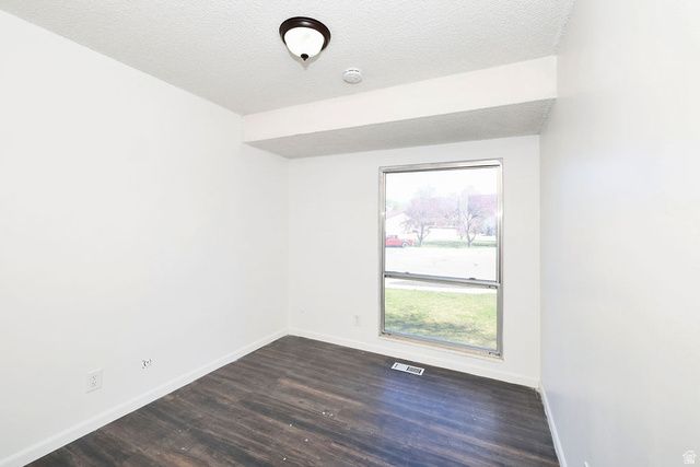 958 E 175 S, Layton, UT 84041