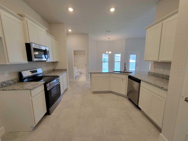 8668 SW 125TH TERRACE, Dunnellon, FL 34432