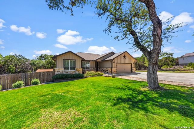 1017 Burning Tree, Spring Branch, TX 78070