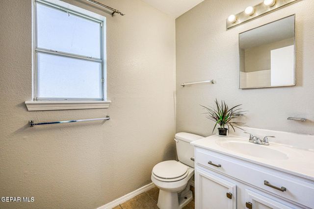 5749 RICK HUSBAND Drive, El Paso, TX 79934