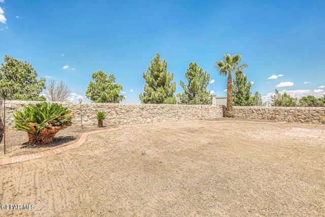5749 RICK HUSBAND Drive, El Paso, TX 79934