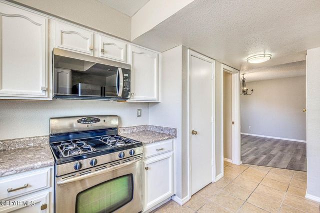 5749 RICK HUSBAND Drive, El Paso, TX 79934