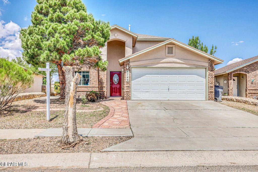 5749 RICK HUSBAND Drive, El Paso, TX 79934