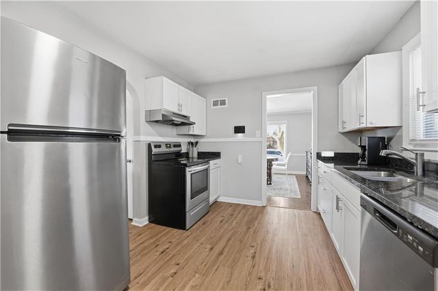 7435 Harrison Street, Kansas City, MO 64131