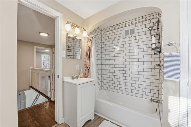 7435 Harrison Street, Kansas City, MO 64131