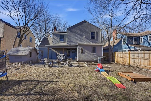 7435 Harrison Street, Kansas City, MO 64131