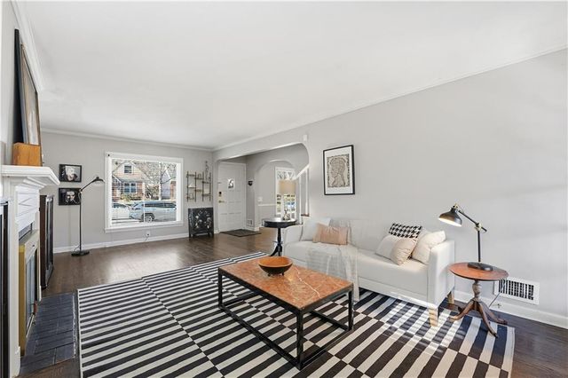 7435 Harrison Street, Kansas City, MO 64131