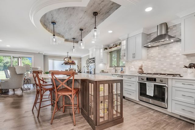 7826 W Golf Drive 7826, Palos Heights, IL 60463