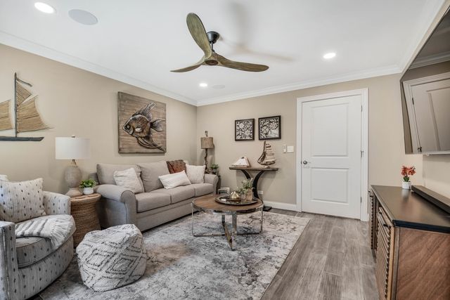7826 W Golf Drive 7826, Palos Heights, IL 60463