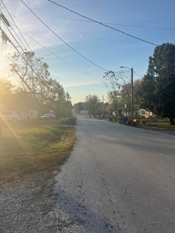 704 W Mill Street, Buffalo, MO 65622