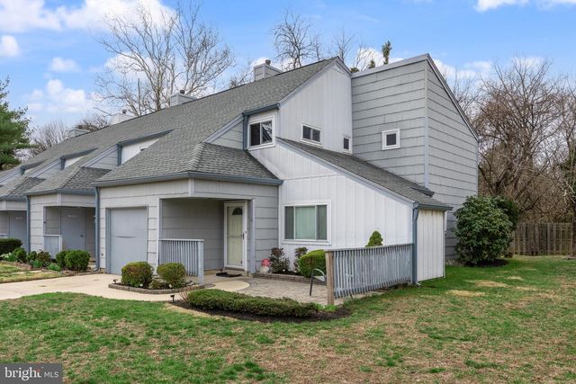 10 GLENWOOD DR, Lindenwold, NJ 08021