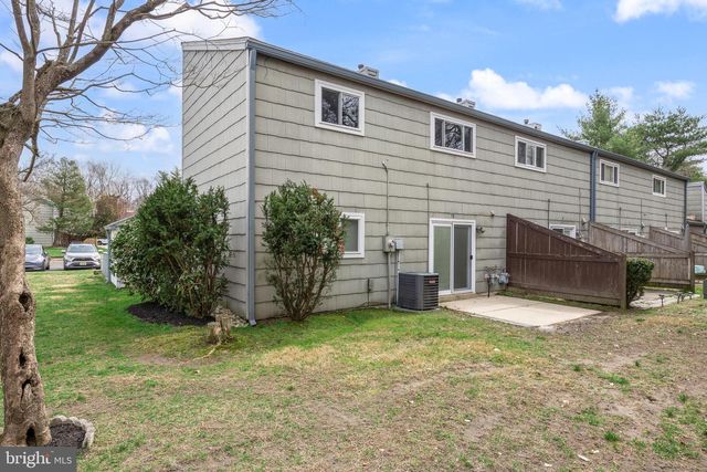 10 GLENWOOD DR, Lindenwold, NJ 08021