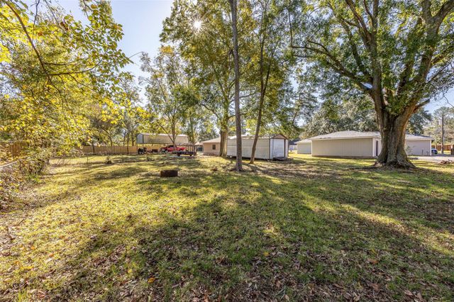 1108 18th Street N, Nederland, TX 77627