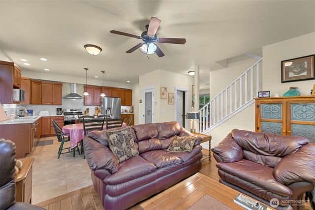 1216 Creekwood Lane, Bellingham, WA 98229