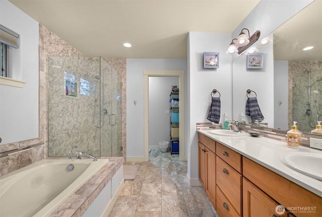 1216 Creekwood Lane, Bellingham, WA 98229