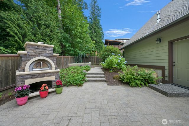 1216 Creekwood Lane, Bellingham, WA 98229