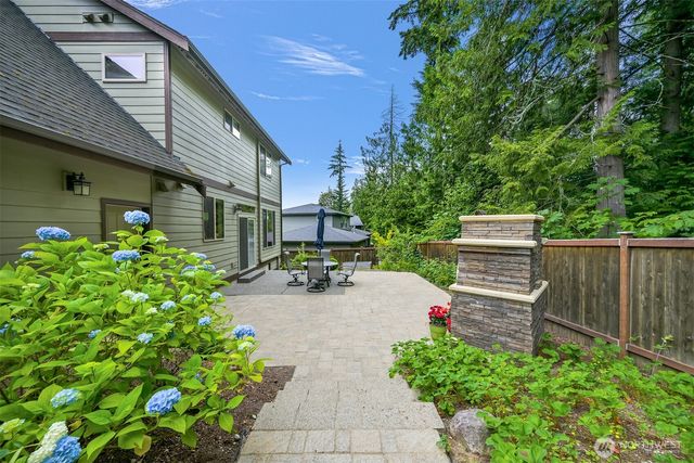 1216 Creekwood Lane, Bellingham, WA 98229