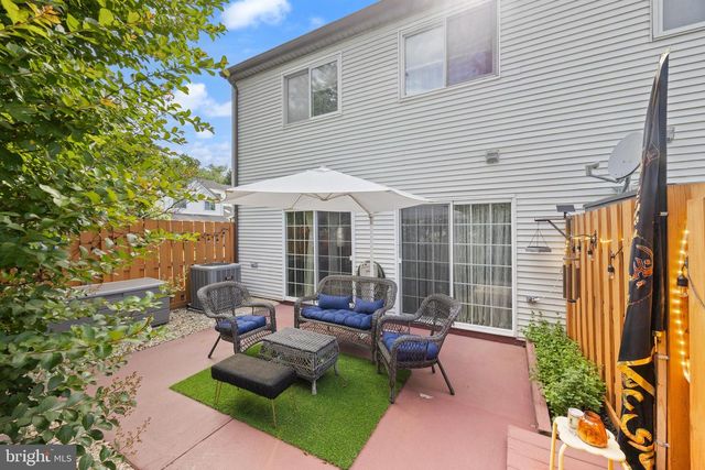 19 CINNAMON DR, Lumberton, NJ 08048