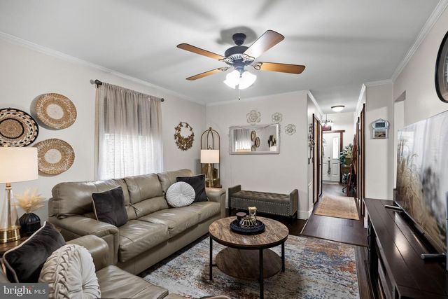 19 CINNAMON DR, Lumberton, NJ 08048