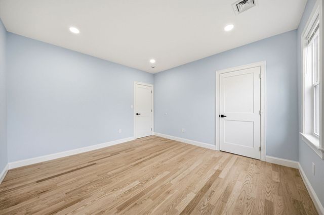 9 Logan Ave 9, Medford, MA 02155