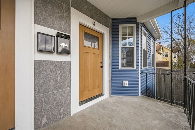 9 Logan Ave 9, Medford, MA 02155