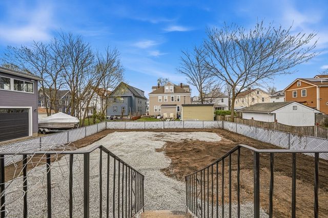 9 Logan Ave 9, Medford, MA 02155