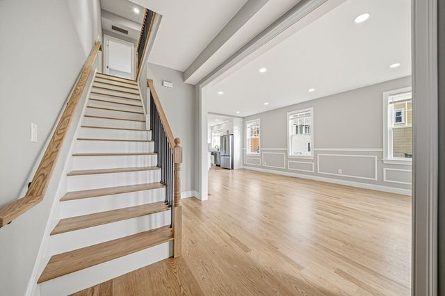 9 Logan Ave 9, Medford, MA 02155
