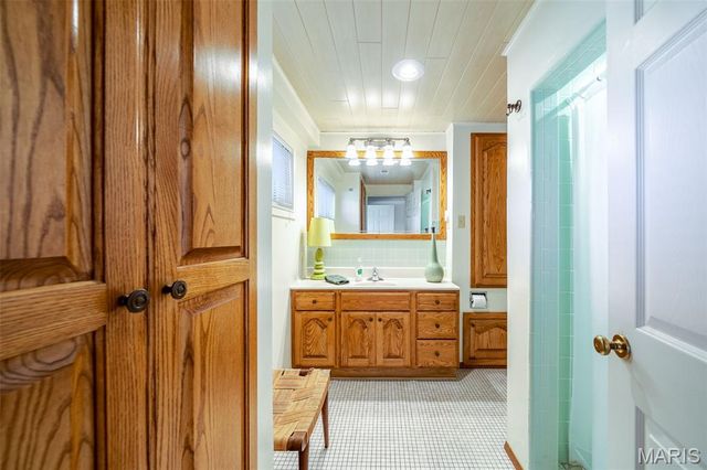 347 Roller Road, St Clair, MO 63077