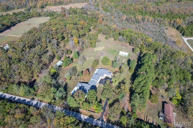 347 Roller Road, St Clair, MO 63077