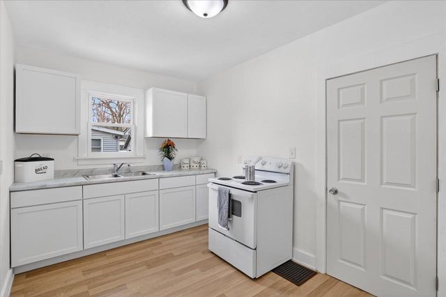 1423 Hull Avenue, Beloit, WI 53511