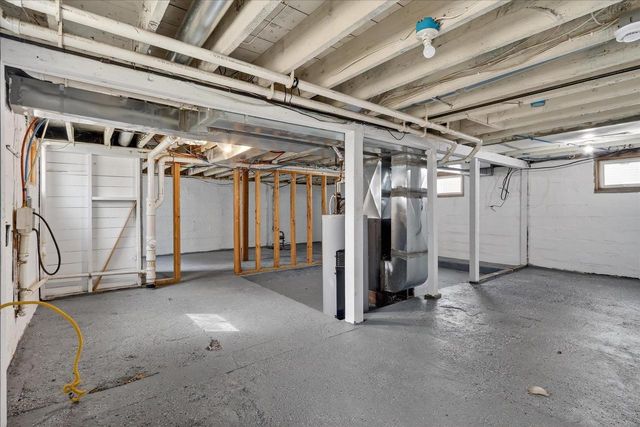 1423 Hull Avenue, Beloit, WI 53511