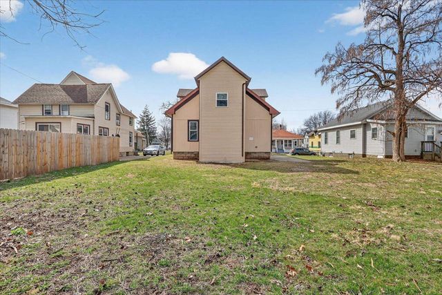 1423 Hull Avenue, Beloit, WI 53511