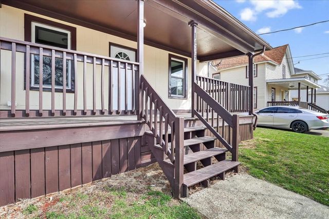 1423 Hull Avenue, Beloit, WI 53511