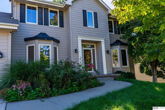 6157 S 178th Street, Omaha, NE 68135