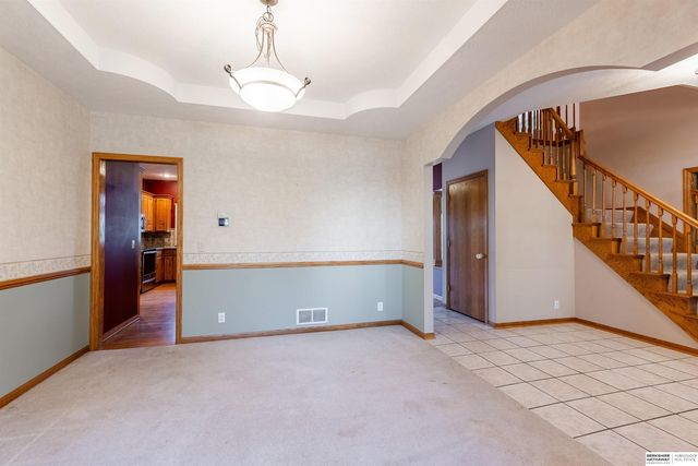 6157 S 178th Street, Omaha, NE 68135