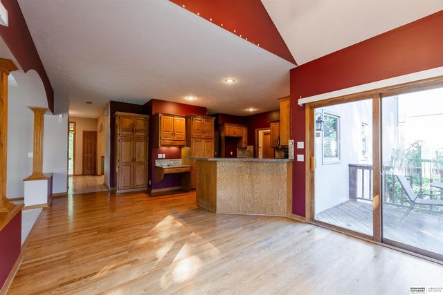 6157 S 178th Street, Omaha, NE 68135