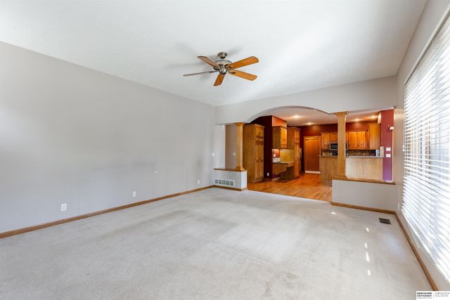 6157 S 178th Street, Omaha, NE 68135