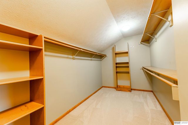 6157 S 178th Street, Omaha, NE 68135