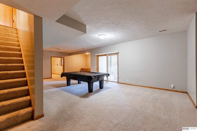 6157 S 178th Street, Omaha, NE 68135
