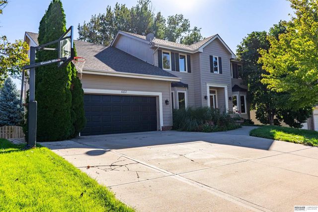 6157 S 178th Street, Omaha, NE 68135