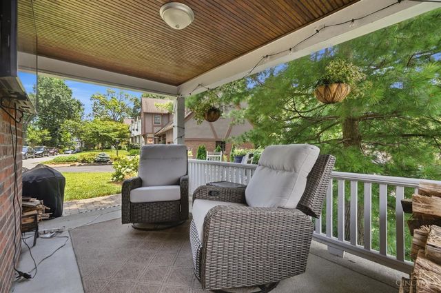 3201 Grischy Lane, Cincinnati, OH 45208