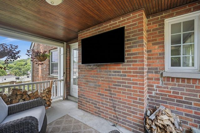 3201 Grischy Lane, Cincinnati, OH 45208