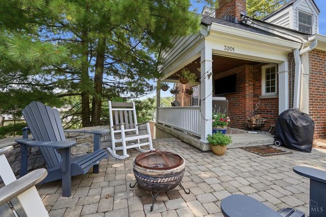 3201 Grischy Lane, Cincinnati, OH 45208