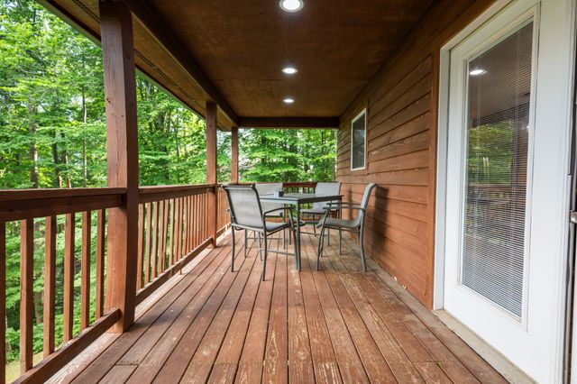 165 Kangaroo Ridge Rd, Byrdstown, TN 38549