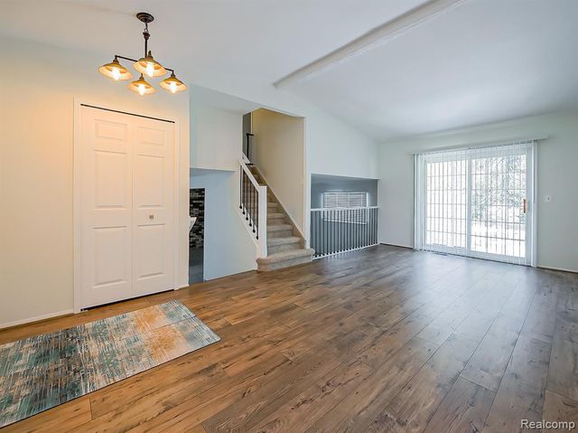 19202 Edward Court, Clinton Township, MI 48038