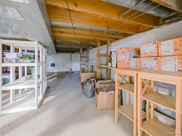 19202 Edward Court, Clinton Township, MI 48038